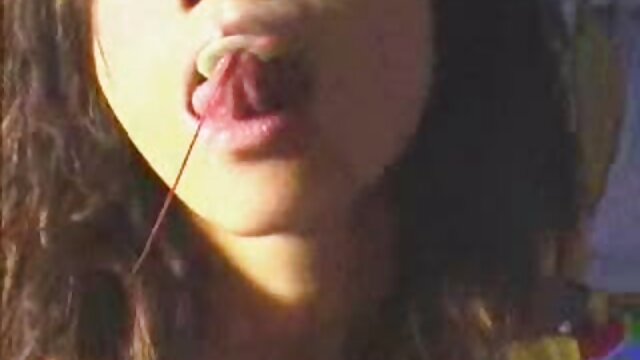 Pipe en video mere fille lesbienne POV de la meilleure MILF de tous les temps
