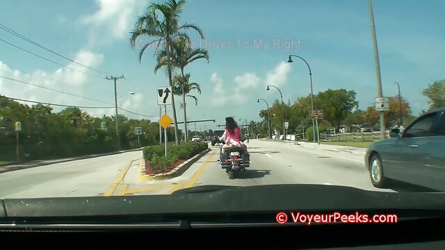 ÉPAISSE video mere fille lesbienne