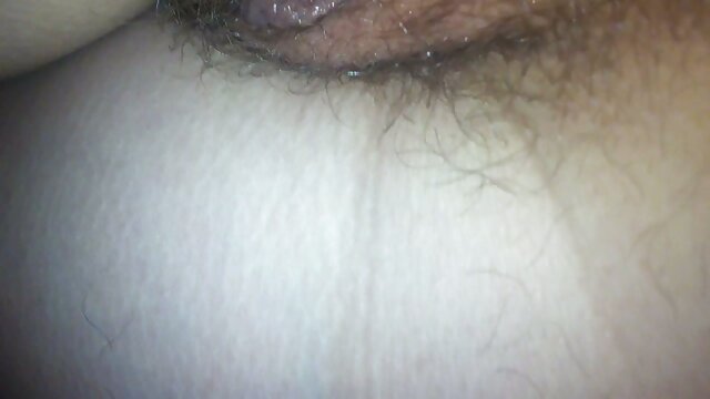 Sexe anal luxueux avec maman et sa fille lesbienne Marcelin Abadir
