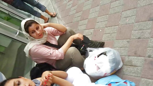 Séduction de fille mere lesbienne l'Inde érotique