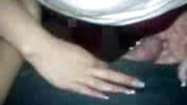 hardcore - mere lesbienne initie sa fille 13454